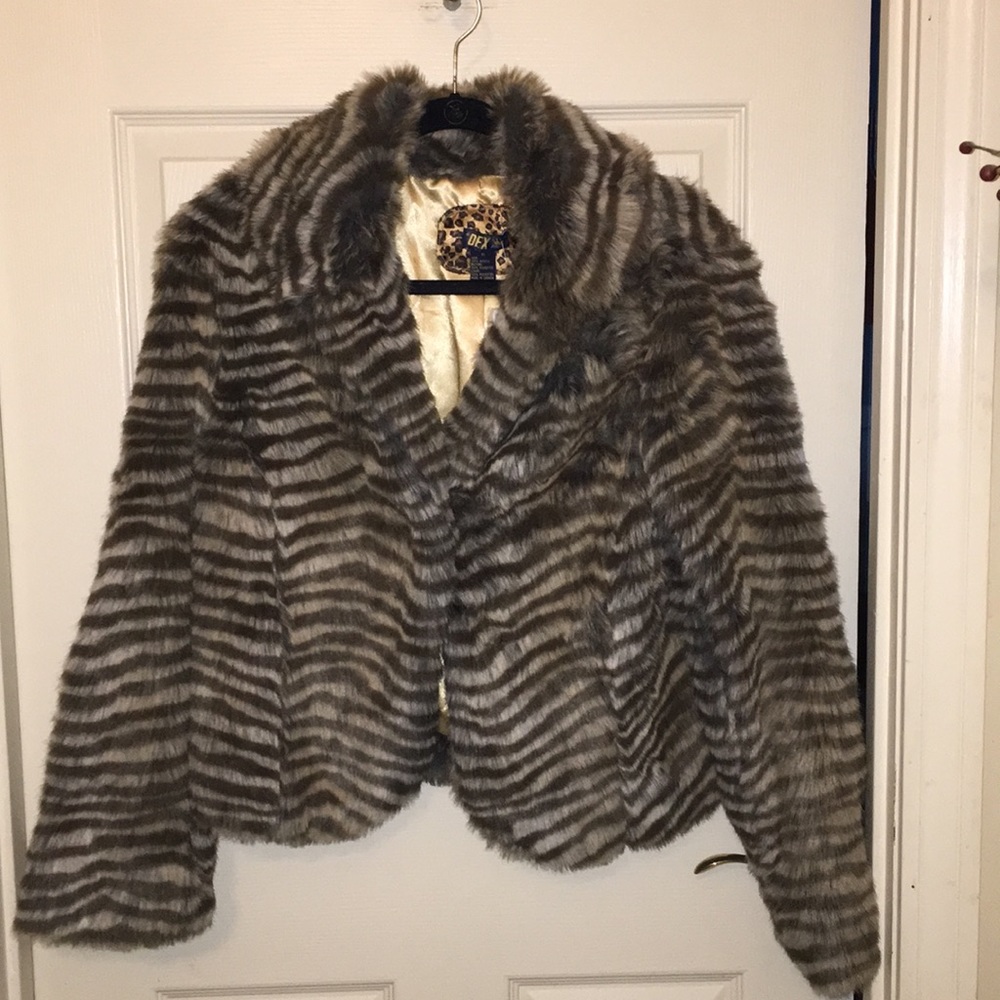 Juniors zebra print short faux fur jacket.NWT